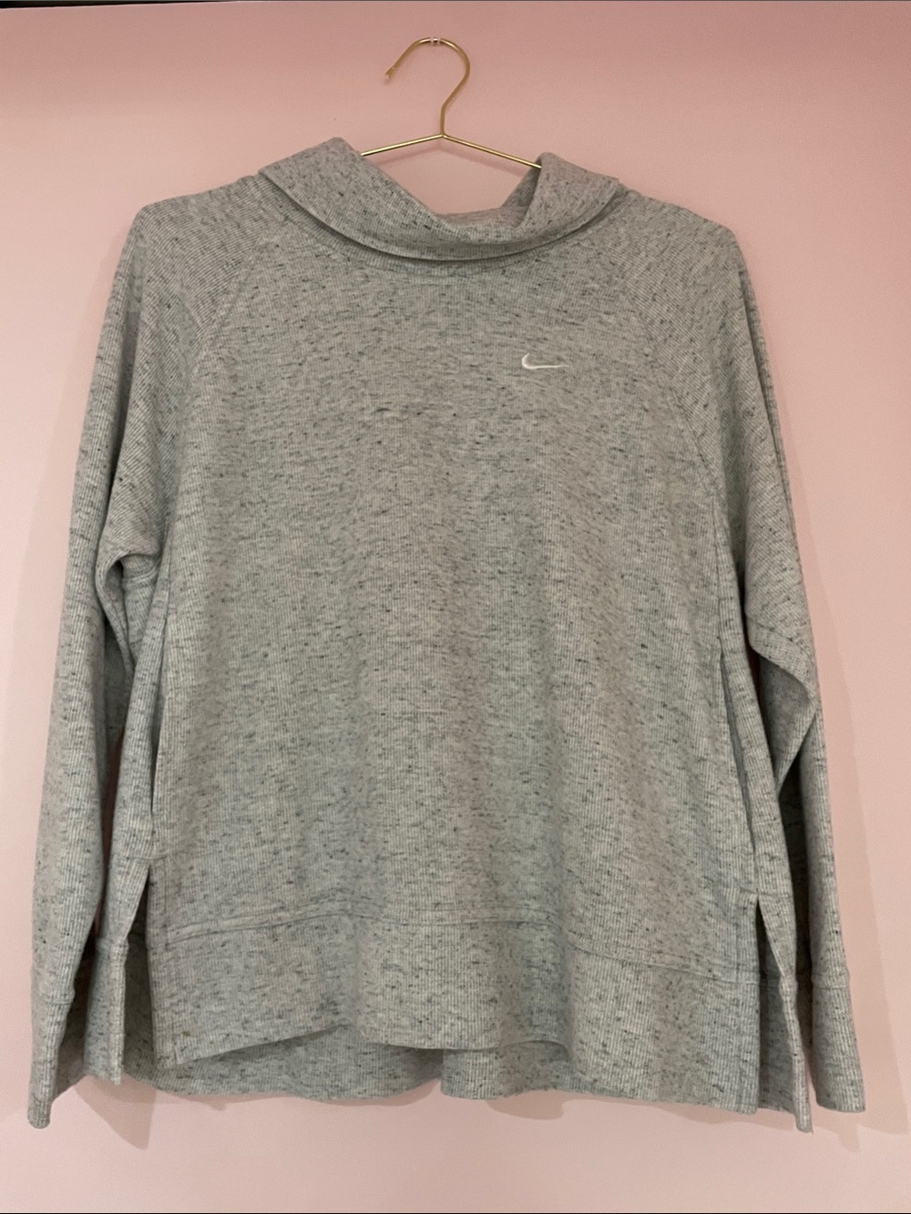 Nike Light Heather Gray Pullover